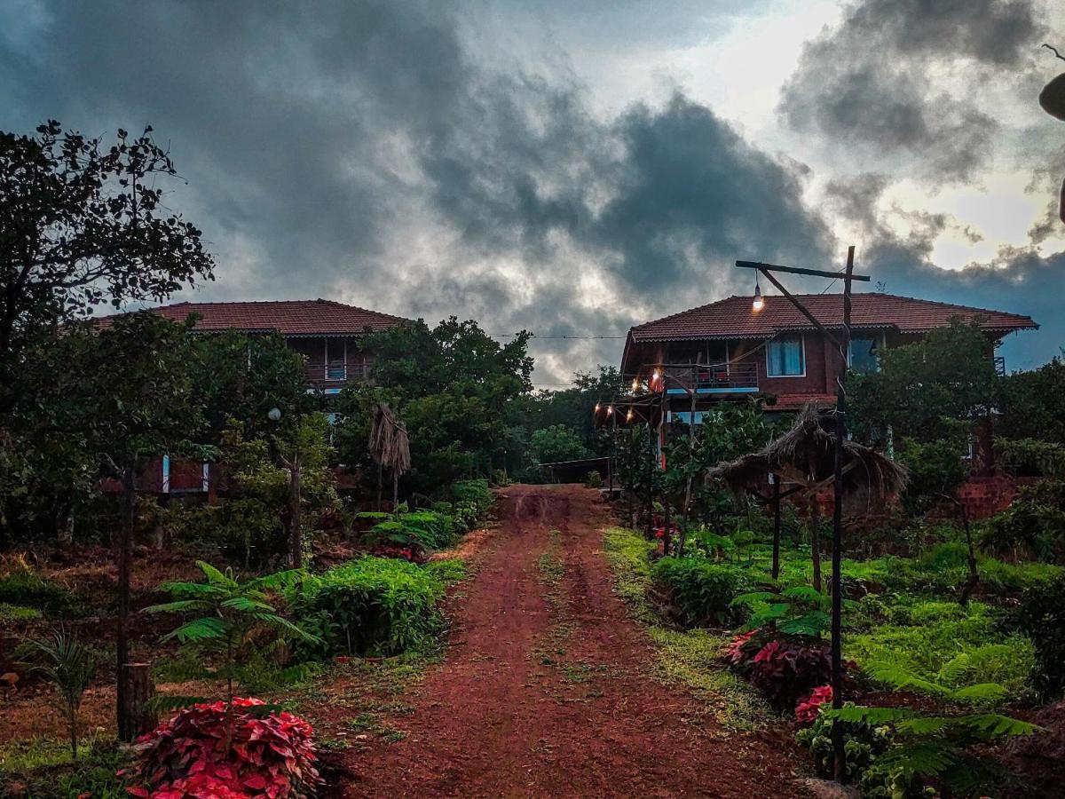Chalobahills Farmstay Resort Ajra Exteriör bild