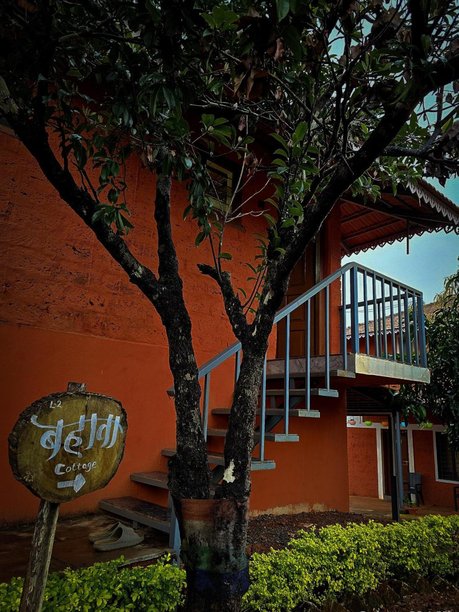 Chalobahills Farmstay Resort Ajra Exteriör bild