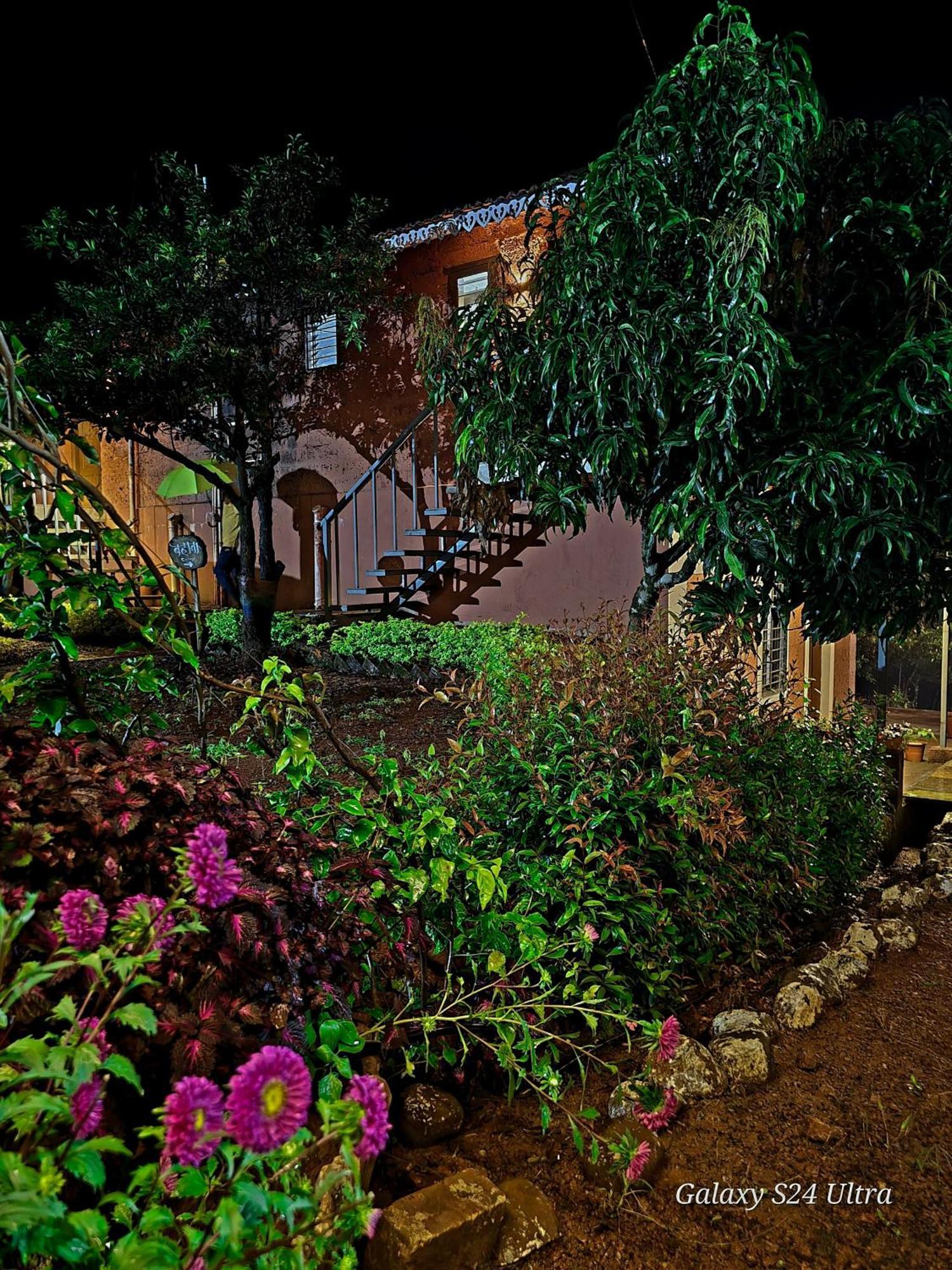 Chalobahills Farmstay Resort Ajra Exteriör bild